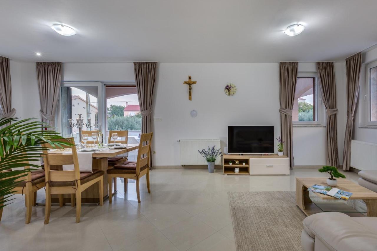 Villa Zlatni Dvori Zadarvillas ราชานาส ภายนอก รูปภาพ