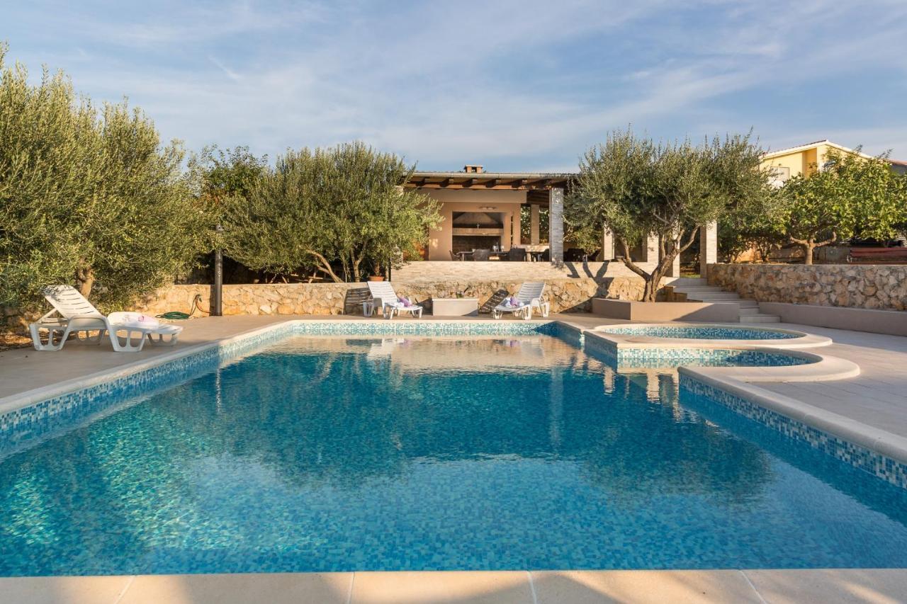 Villa Zlatni Dvori Zadarvillas ราชานาส ภายนอก รูปภาพ